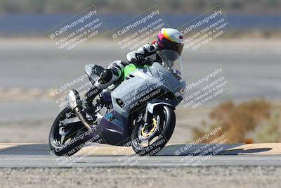 media/Oct-02-2025-Racers Edge (Thu) [[2c91cb6ab3]]/3-B Group/Session 2-Turn 14 (11am)/